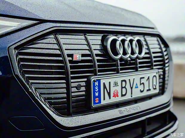 奥迪(进口) 奥迪e-tron(进口) 2022款 S 澳大利亚版 奥迪(进口) 奥迪e-tron(进口) 2022款 S 澳大利亚版