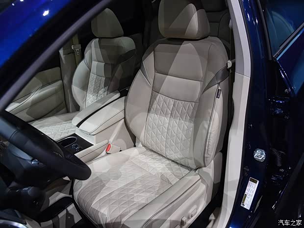 日產(chǎn)(進(jìn)口) 樓蘭(海外) 2019款 基本型 日產(chǎn)(進(jìn)口) 樓蘭(海外) 2019款 基本型