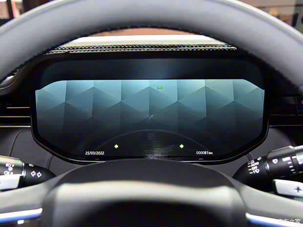 路虎(進(jìn)口) 攬勝 2022款 3.0 L6 400PS 典范加長(zhǎng)版