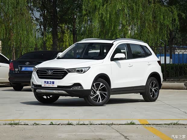 一汽奔騰 奔騰X40 2019款 1.6L 手動(dòng)豪華型 國(guó)VI