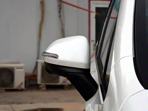 2019款 270T 自动尊荣版(七座)国V 2019款 270T 自动尊荣版(七座)国V