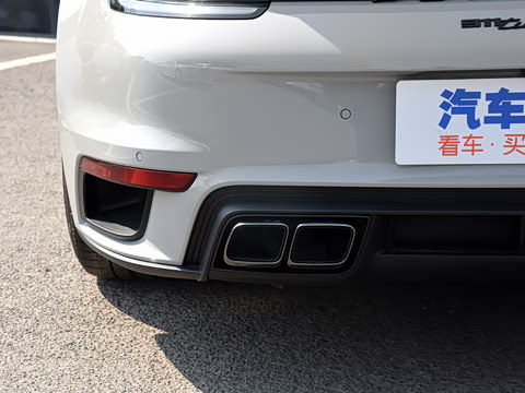 2022款 Turbo S 3.7T 2022款 Turbo S 3.7T