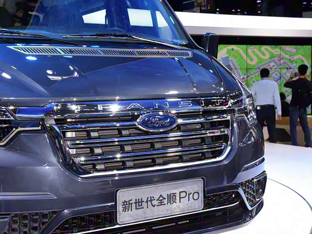 江铃福特 新世代全顺 2021款 2.2T Pro AMT豪华型客车长轴10-15座高顶国VI 江铃福特 新世代全顺 2021款 2.2T Pro AMT豪华型客车长轴10-15座高顶国VI