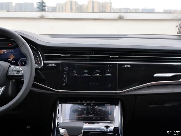 奥迪(进口) 奥迪Q8 2019款 55 TFSI 低配