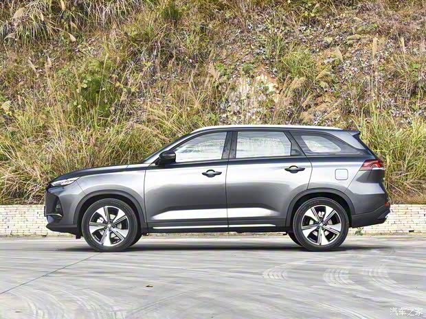 長安汽車 長安X7 PLUS 2024款 基本型 長安汽車 長安X7 PLUS 2024款 基本型