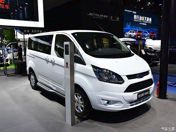 江鈴福特 全順 2019款 2.0T柴油商旅車短軸低頂7座國VI