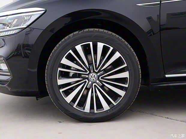 上汽大众 帕萨特 2020款 380TSI 豪华版 国VI