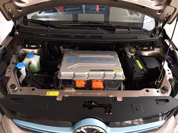 北汽新能源 EX系列 2018款 EX360 新潮版