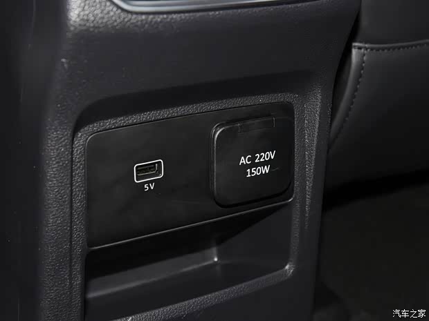 上汽大通 上汽大通MAXUS T90 2022款 2.0T柴油自動四驅上汽?！つ鯓讼? style=