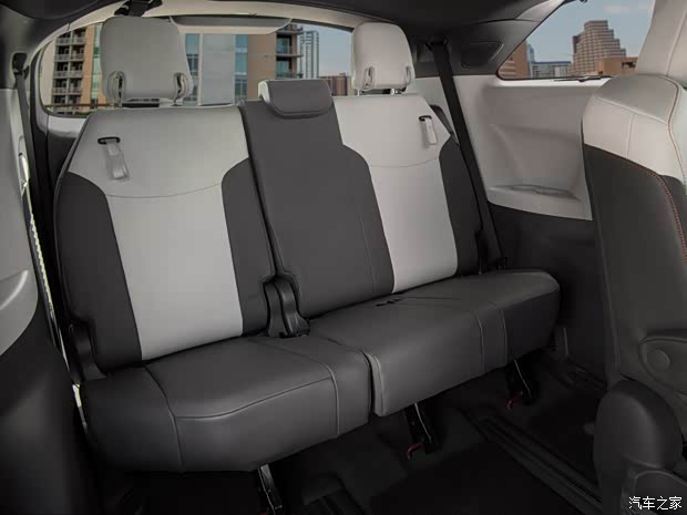 丰田(进口) SIENNA 2021款 2.5L混动 两驱XSE 7座 美国版 丰田(进口) SIENNA 2021款 2.5L混动 两驱XSE 7座 美国版