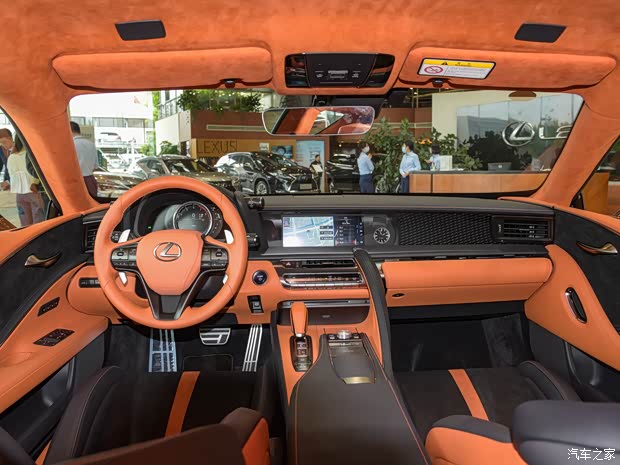 雷克薩斯 雷克薩斯LC 2020款 500h 運(yùn)動(dòng)版