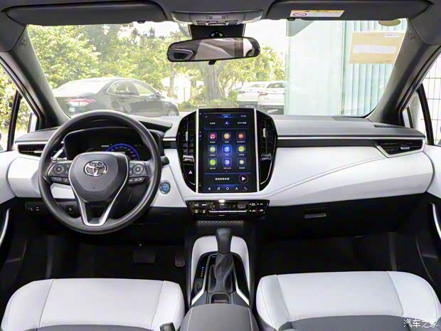 广汽丰田 雷凌 2021款 双擎 1.8H E-CVT科技版