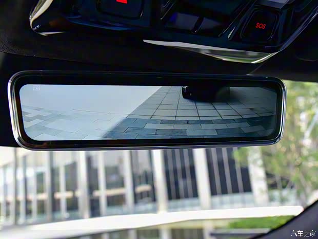 華人運(yùn)通 高合HiPhi Z 2023款 四座版