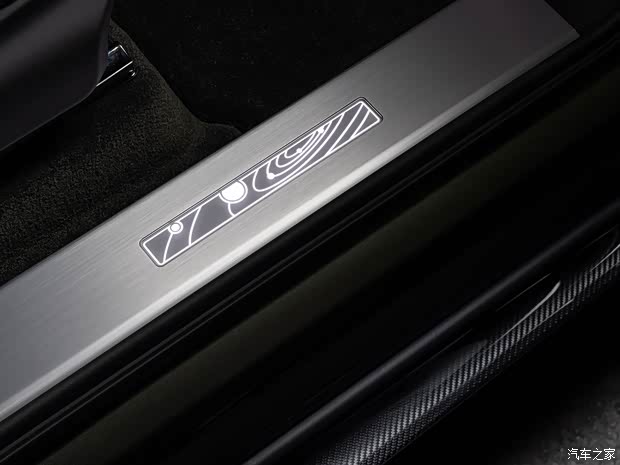 賓利 添越 2022款 Speed Space Edition 賓利 添越 2022款 Speed Space Edition