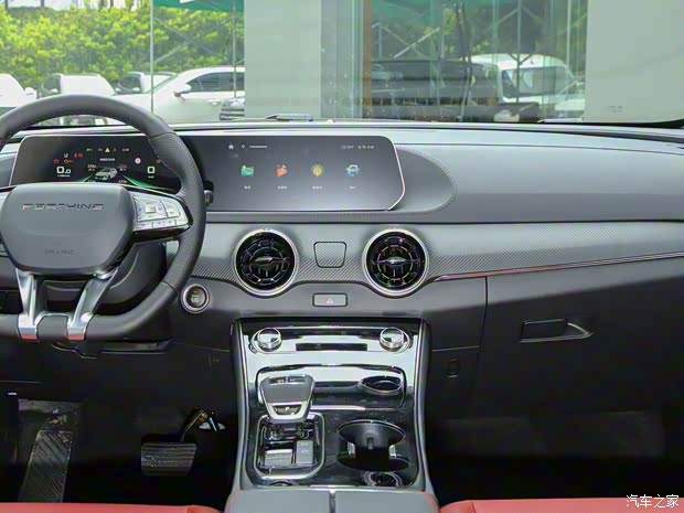 東風(fēng)風(fēng)行 風(fēng)行T5 EVO 2022款 1.5TD DCT星耀版 熱浪