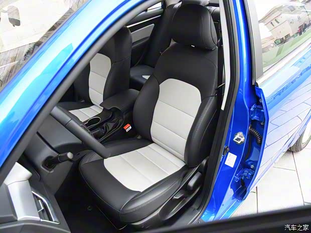 吉利汽车 远景 2020款 1.5L CVT尊贵型