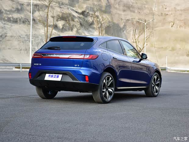 金康SERES SERES SF5 2019款 基本型 金康SERES SERES SF5 2019款 基本型