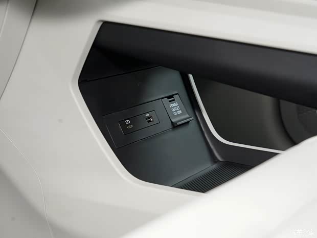 上汽集团 鲸 2022款 2.0T 虎鲸版