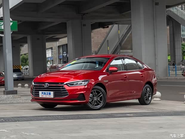 比亚迪 秦Pro 2020款 超越版 1.5TI 自动尊贵型