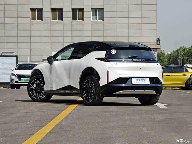 极氪 极氪X 2023款 四驱YOU版 4座 极氪 极氪X 2023款 四驱YOU版 4座