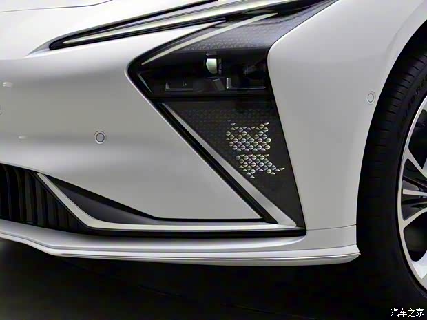 智己汽车 智己L7 2022款 天使轮版