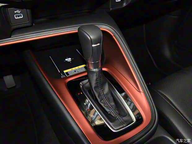 东风本田 本田XR-V 2023款 1.5L CVT基本型 东风本田 本田XR-V 2023款 1.5L CVT基本型