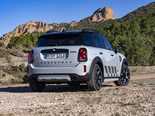 MINI MINI COUNTRYMAN 2022款 2.0T COOPER S ALL4 不羈特別版
