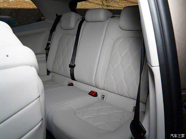 上汽大众 威然 2022款 380TSI 尊贵版