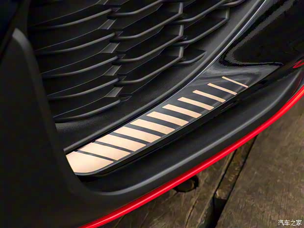 現(xiàn)代(進(jìn)口) 現(xiàn)代i30(海外) 2022款 N Drive-N Limited Edition 英國(guó)版