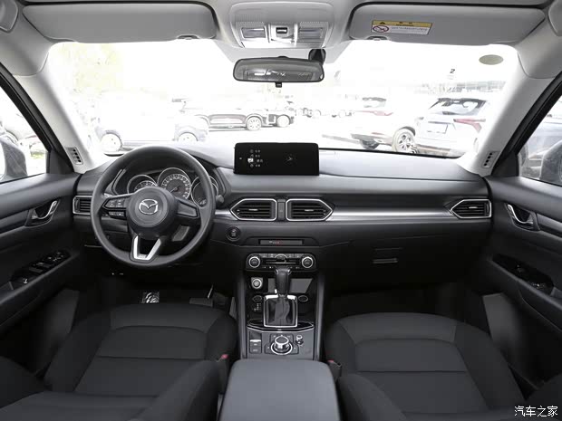 長(zhǎng)安馬自達(dá) 馬自達(dá)CX-5 2022款 2.0L 自動(dòng)兩驅(qū)舒適型