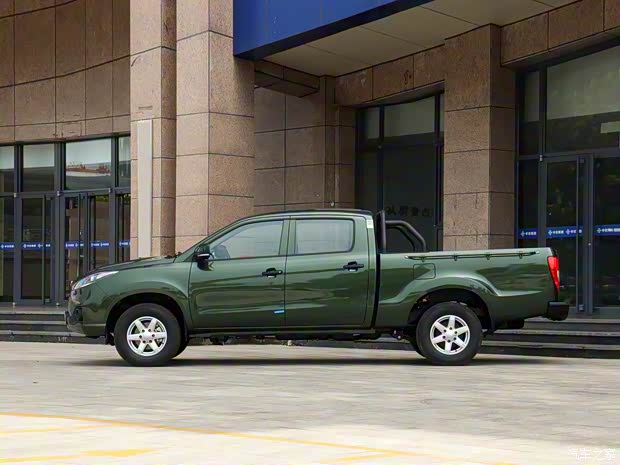 江铃汽车 宝典 2020款 1.8T汽油两驱舒享版长轴JX4G18A6L