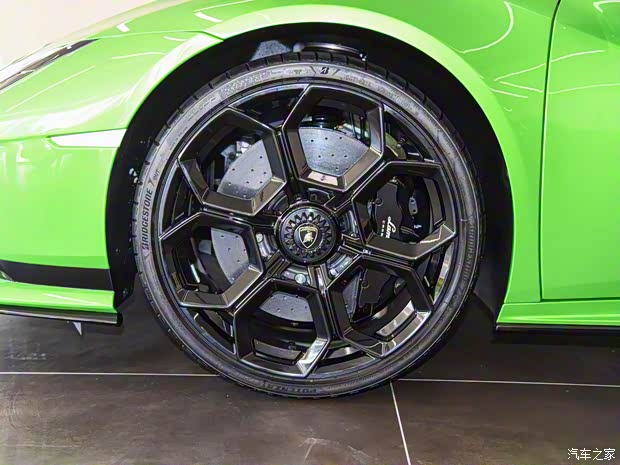 蘭博基尼 Huracán 2023款 Huracán Tecnica 海外版