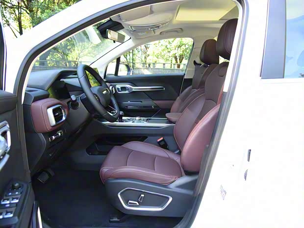 雷達(dá)汽車 雷達(dá)RD6 2023款 550km 創(chuàng)客版