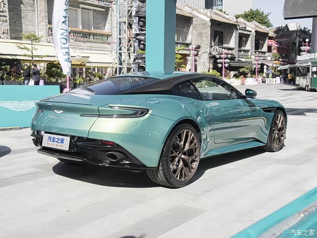 阿斯頓·馬丁 阿斯頓·馬丁DB12 2023款 4.0T V8 Coupe