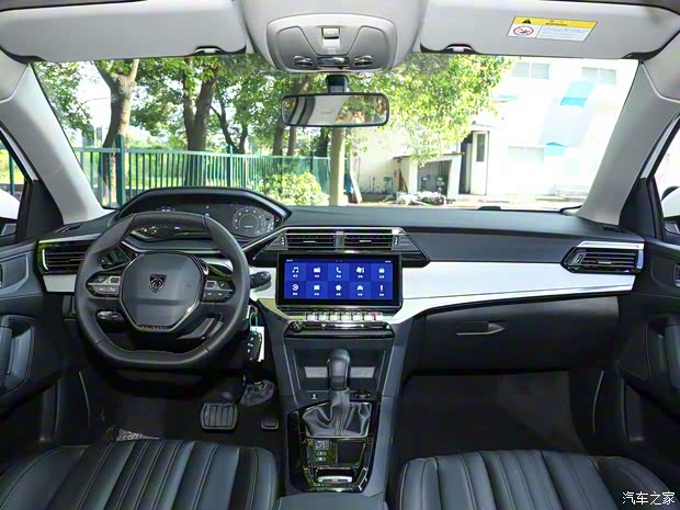 东风标致 标致408 2022款 中配版 东风标致 标致408 2022款 中配版