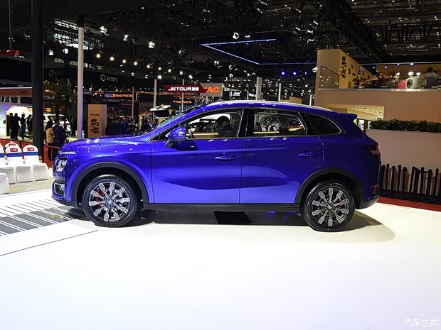 陆风汽车 陆风荣曜 2019款 1.5T 自动基本型 陆风汽车 陆风荣曜 2019款 1.5T 自动基本型