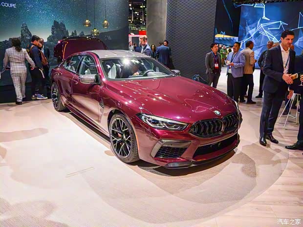 宝马M 宝马M8 2020款 M8 四门轿跑车 雷霆版
