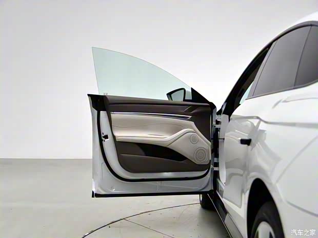 智己汽车 智己L7 2022款 天使轮版