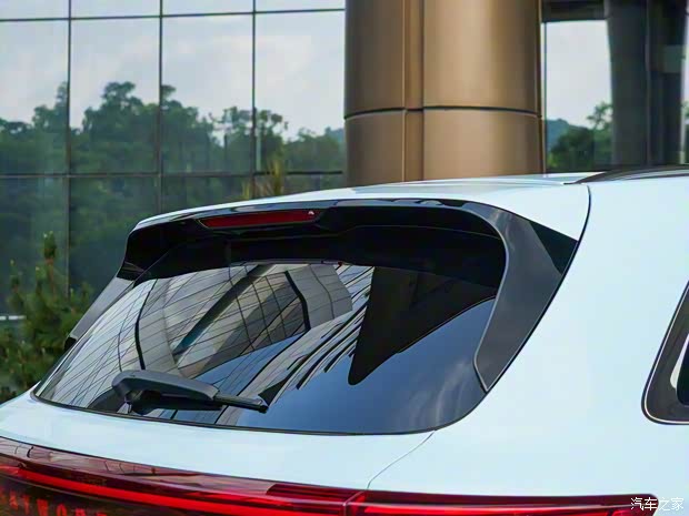 創(chuàng)維汽車 創(chuàng)維EV6 2022款 620 標(biāo)準(zhǔn)版