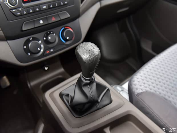 上汽通用五菱 五菱榮光新卡 2021款 1.5L汽車下鄉(xiāng)版LV0加長單排L3C