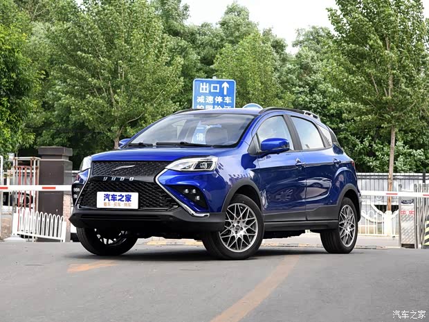 云度新能源 云度π3 2019款 Pro远行版 精英型 云度新能源 云度π3 2019款 Pro远行版 精英型