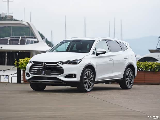 比亚迪 唐 2018款 2.0T 自动智联尊耀型 7座