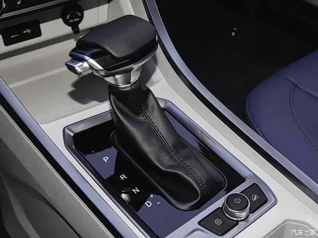 奇瑞汽车 瑞虎3x 2023款 1.5L CVT时尚版 奇瑞汽车 瑞虎3x 2023款 1.5L CVT时尚版