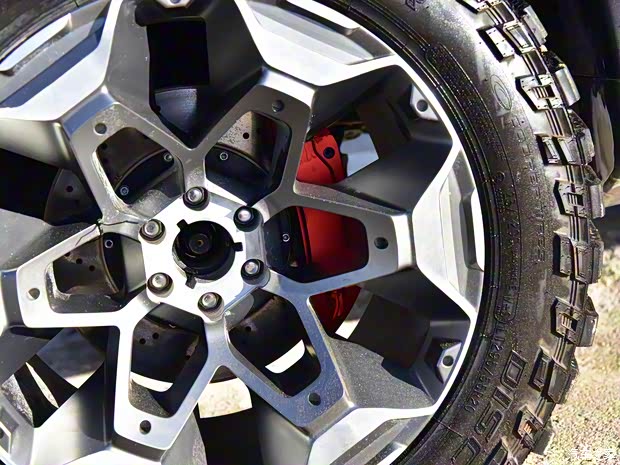 日产(进口) 纳瓦拉(海外) 2018款 Dark Sky