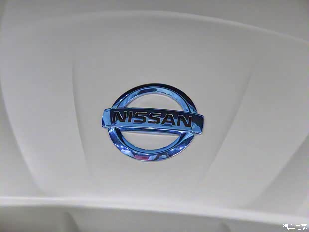 東風(fēng)日產(chǎn) 軒逸·純電 2018款 低配版