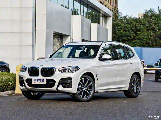 華晨寶馬 寶馬X3 2020款  xDrive30i 領(lǐng)先型 M運(yùn)動(dòng)套裝