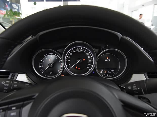 一汽马自达 阿特兹 2020款 2.5L 蓝天运动版