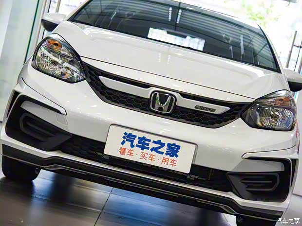 廣汽本田 飛度 2022款 1.5L CVT 無(wú)限MUGEN版