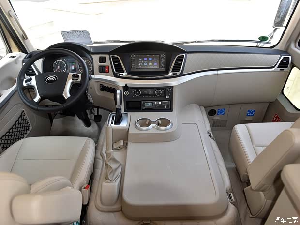 宇通客車 宇通T7 2022款 3.5T汽油定制星宇版35LGTDI