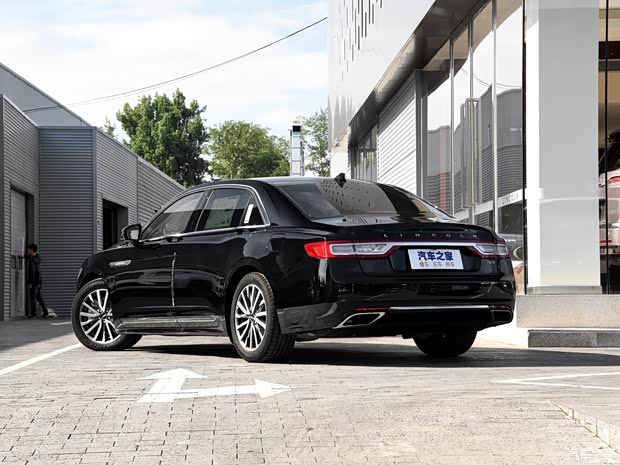 林肯 林肯大陸 2018款 2.0T 兩驅(qū)尊雅版